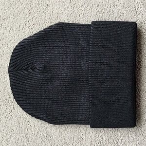 Harriet Isles Libby Ribbed Beanie